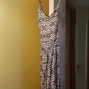 Black & white summer dress
